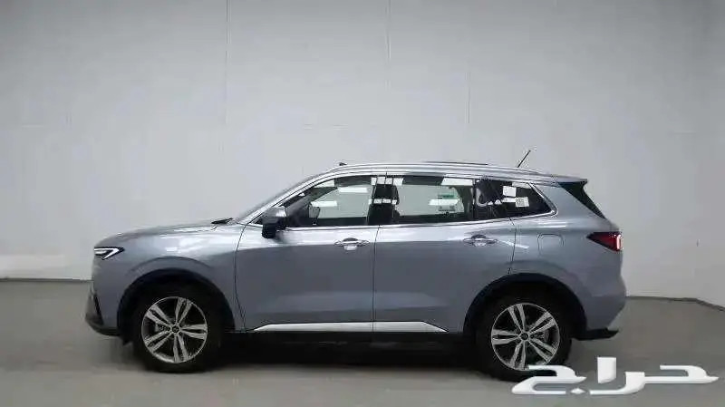 فورد تيريتوري تيتانيوم 2025