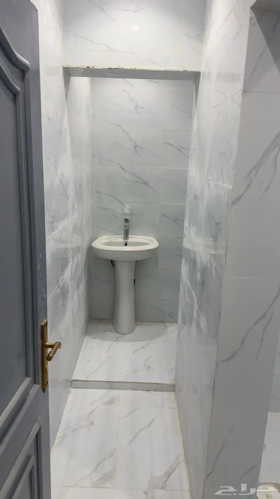 استوديو فاخر بحي الضباط